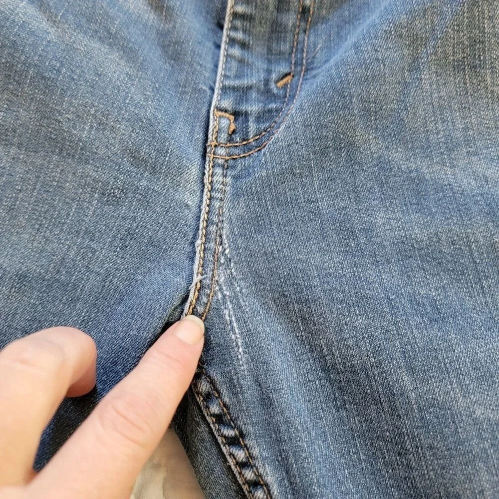 Levis 559 Mens 44x30 Relaxed Fit Straight Distressed Jeans Medium‎ Wash Blue